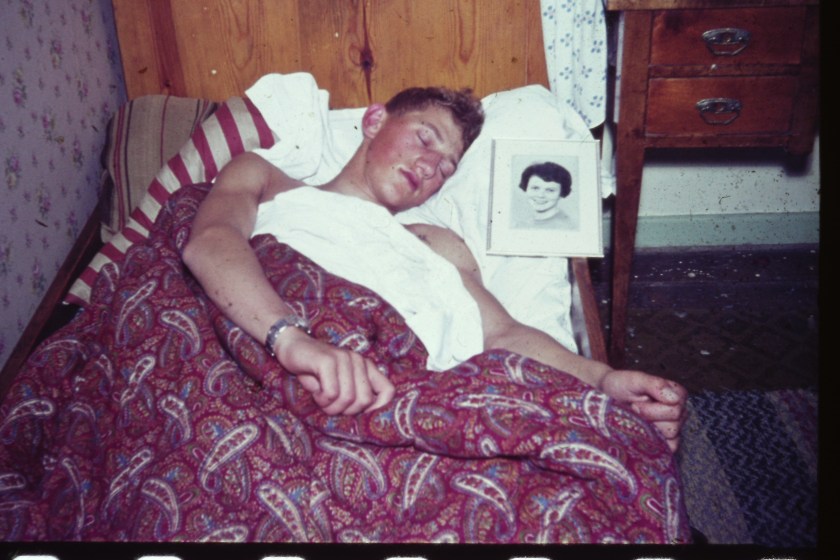 Sune sover med G foto