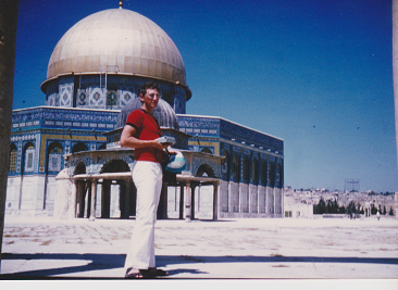 Sune vid Omarmoskén 1